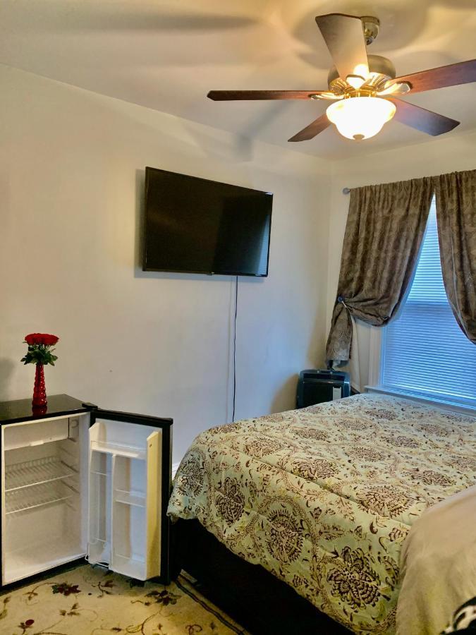 Stylish, Cozy 2Br Private Apt, 1St Floor, Well-Appointed, Near Providence, Ma, Ri Line, I-95 Access Pawtucket Eksteriør bilde